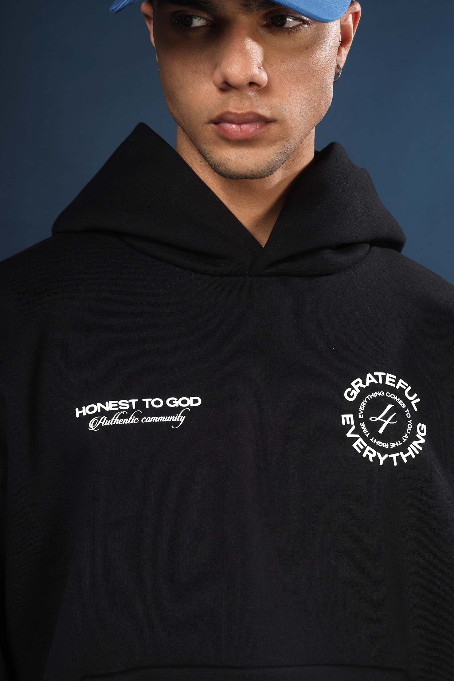 Close-up texture of 420 GSM ultra-heavyweight cotton fleece fabric in Black.